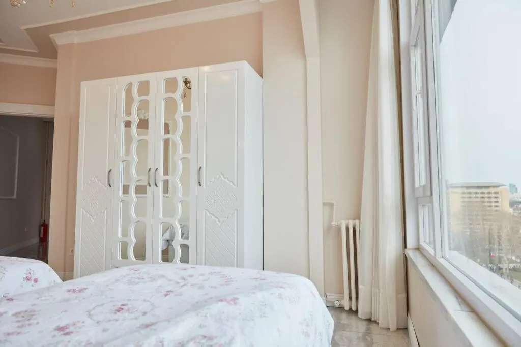 Taksim Square Apartment, Great View, Luxury Istanbul Turkey
