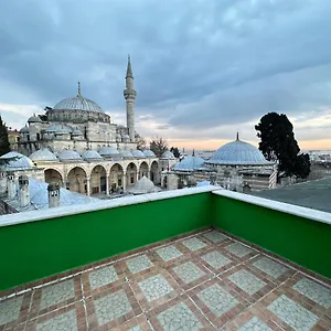 Nur Deniz Manzarali Istanbul
